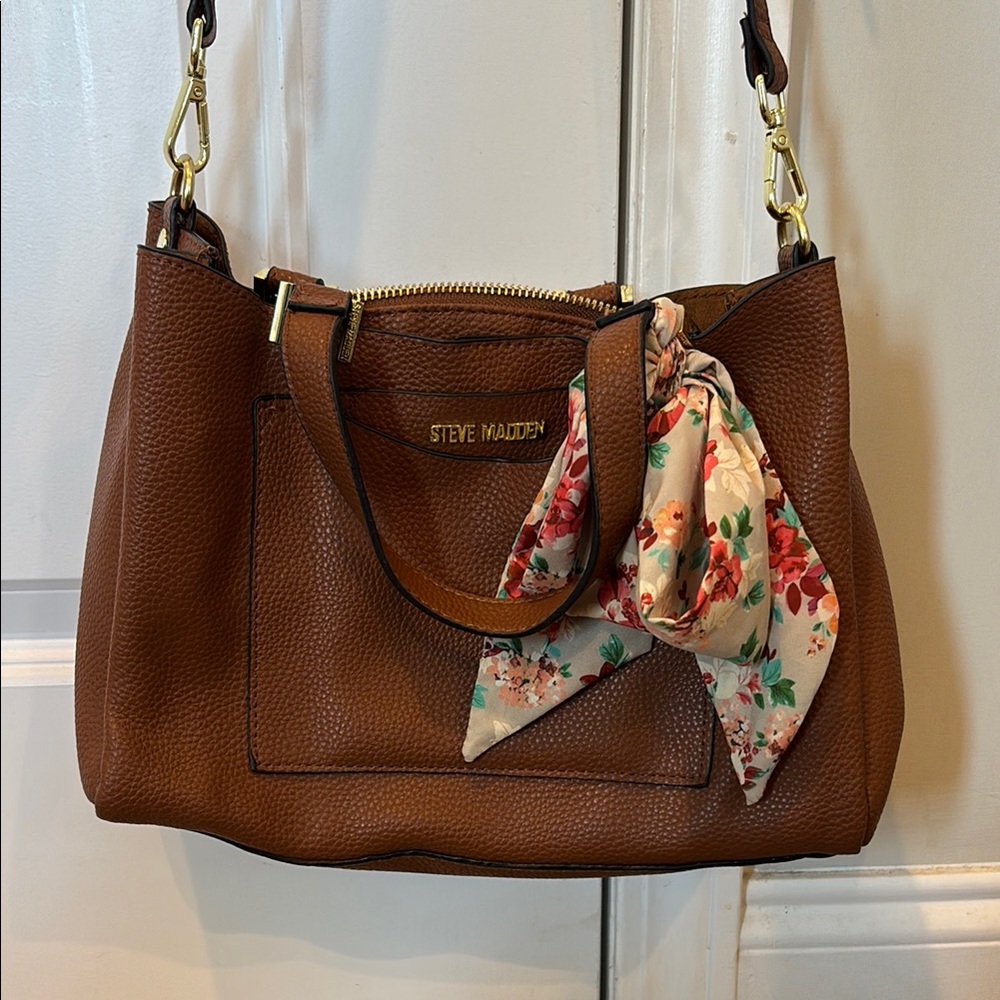 Steve Madden Brown Handbag with Floral Scarf